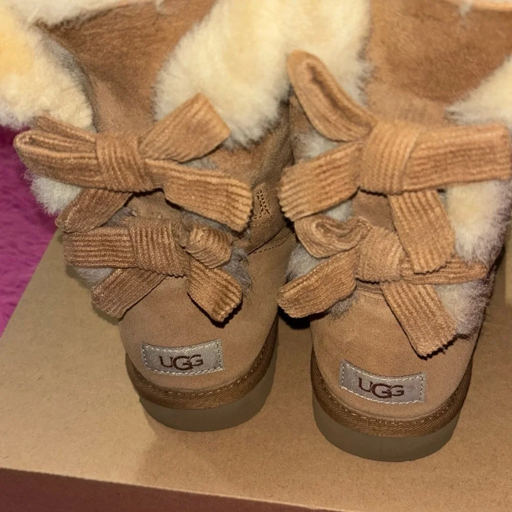 UGG Bailey Corduroy Bow Boots - Picture 7 of 8